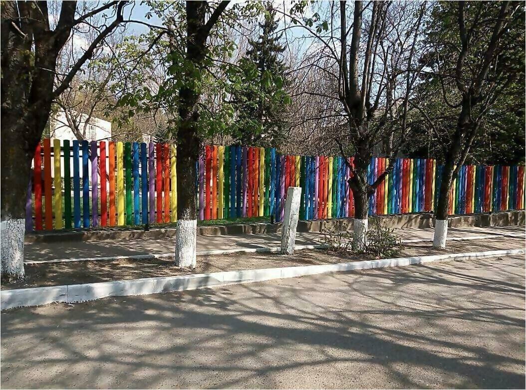 забор из штакетника 110м фото5 в Жезказгане