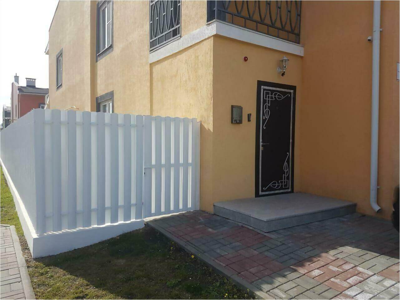 Забор из штакетника 70м фото2 в Жезказгане