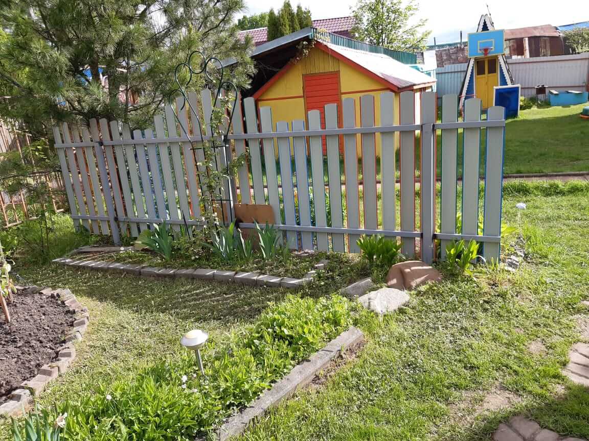 забор из разноцветного штакетника односторонний фото3 в Жезказгане