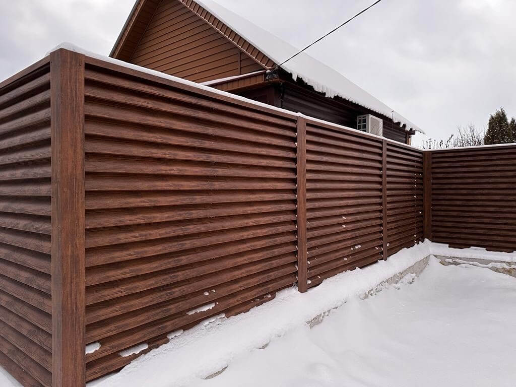 Забор-жалюзи из ламелей еврожалюзи 43м Каштан Printech фото 5 в Жезказгане