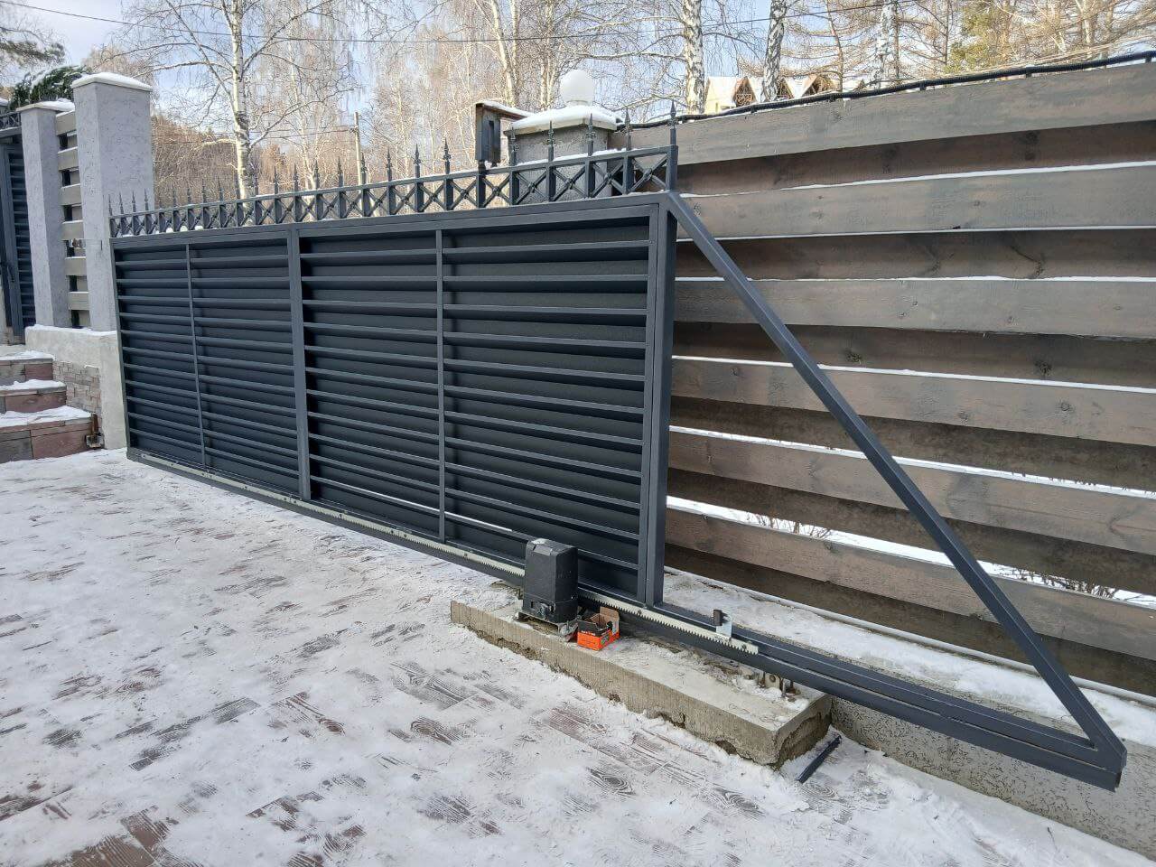 Входная группа из ламелей Хай-Тек RAL7024/7024 Серый Графит двусторонний МАТТЕ фото 23 в Жезказгане