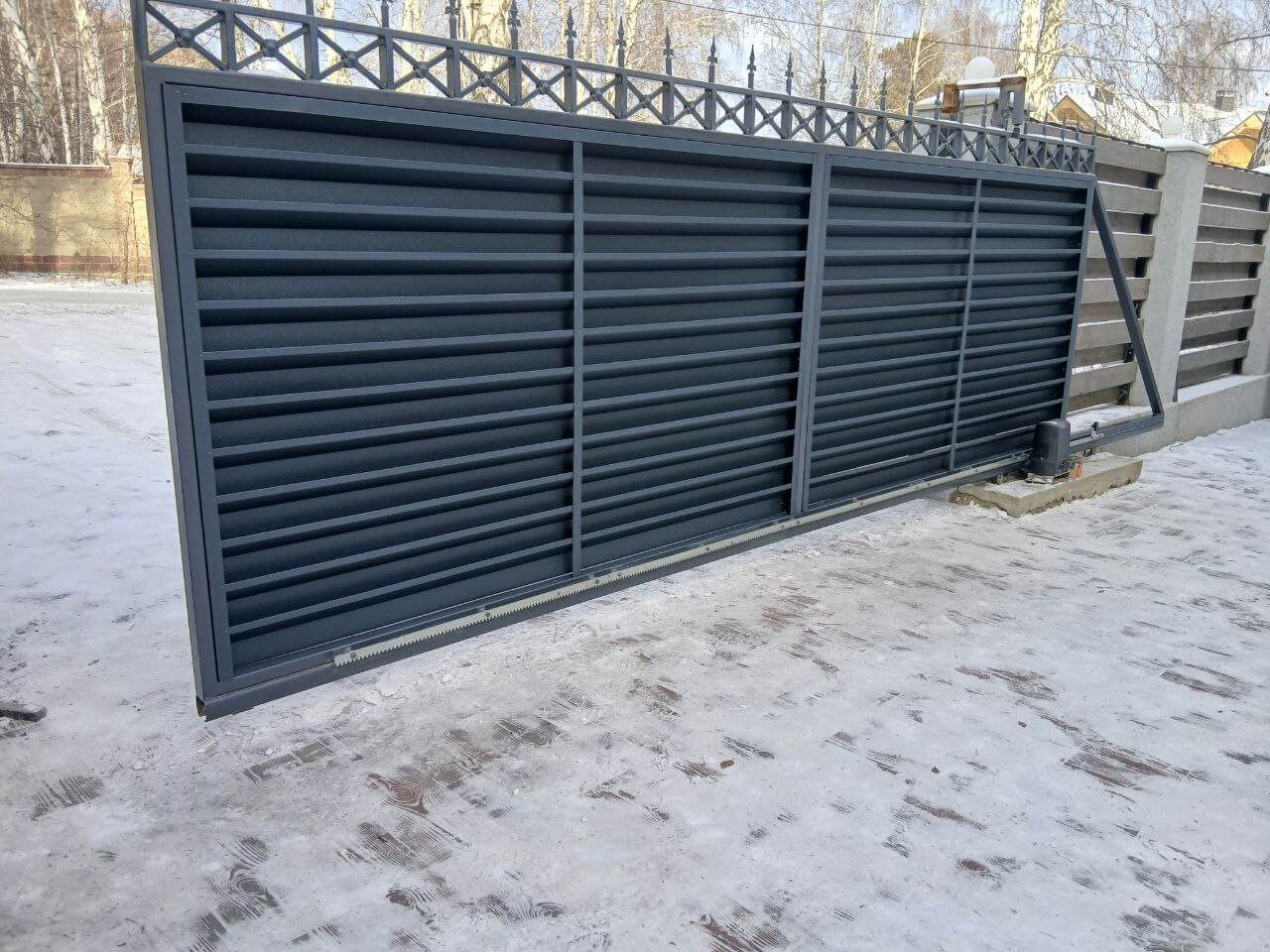Входная группа из ламелей Хай-Тек RAL7024/7024 Серый Графит двусторонний МАТТЕ фото 8 в Жезказгане